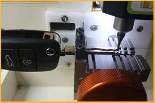 Miami Star Locksmith Miami, FL 305-908-3098 - 14-auto-car-key-cut