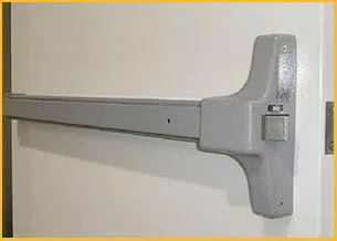 Miami Star Locksmith Miami, FL 305-908-3098 - 17-push-bar